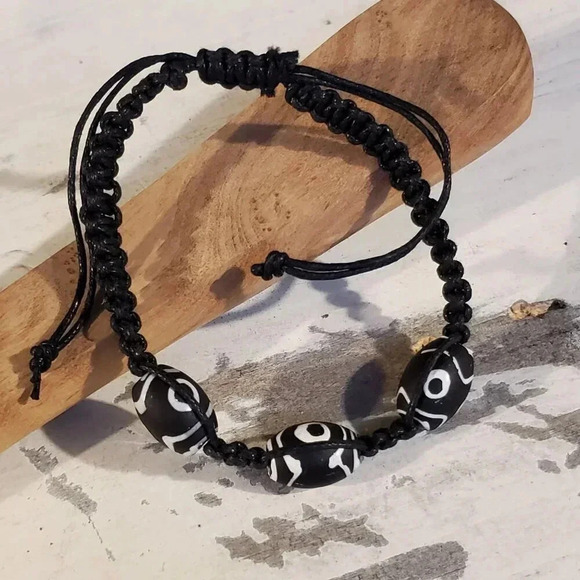 Tibetan Black White Dzi Glass Beads Macrame Adjustable Unisex Boho Ethnic Bracel - Picture 2 of 7